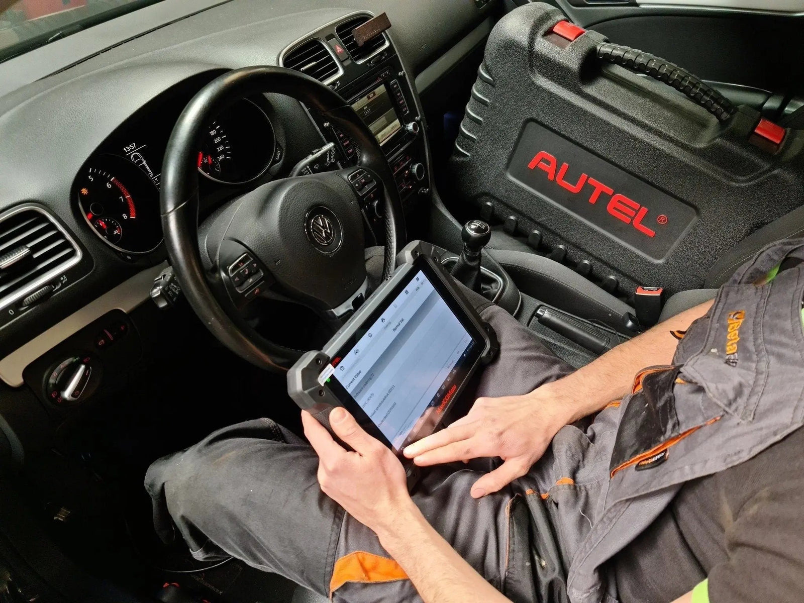 Wat is een OBD-Poort en waar kan ik het vinden in mijn auto? - AsTools