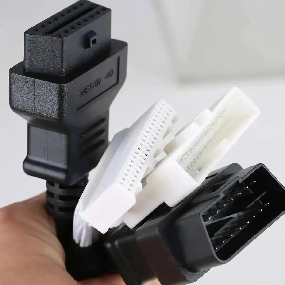 OBDSTAR | Câble adaptateur Nissan 40 broches BCM - 16 broches OBD2 | Voiture particulière